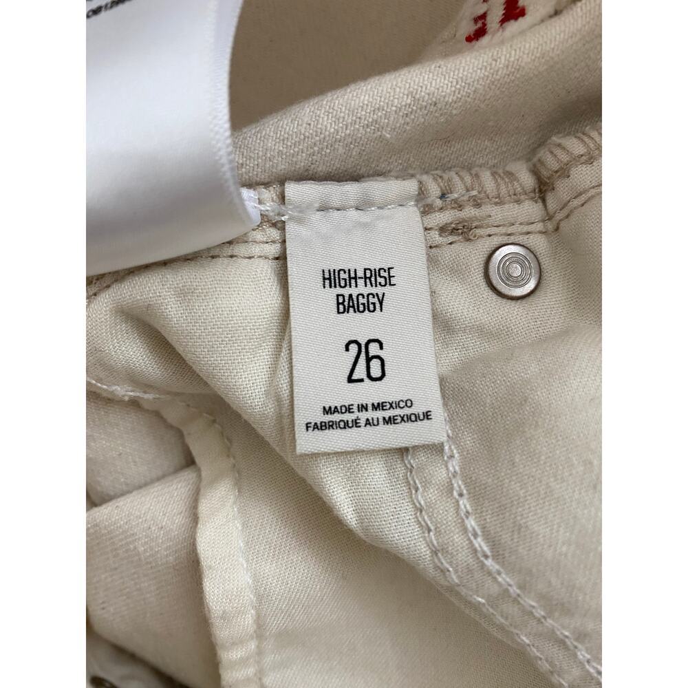 Urban Outfitters BDG Women's Size 26 Cream Distressed High Rise Baggy Jeans‎ * - Picture 8 of 10